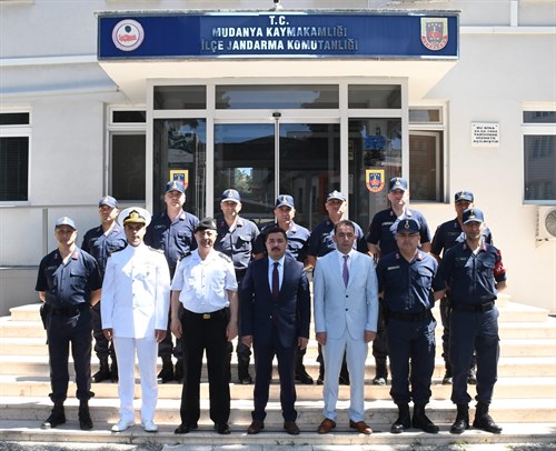 Sayın Kaymakamımız Ayhan TERZİ, Kurban Bayramı Dolayısıyla İlçe jandarma Komutanlığını Ziyaret Etti.
