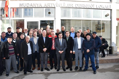 Sayın Kaymakamımız Ayhan TERZİ, Mudanya Artvinliler Derneği’ni Ziyaret etti. Hemşehrilerimizle Sohbet Edip, Sıkıntılarını Dinledi.